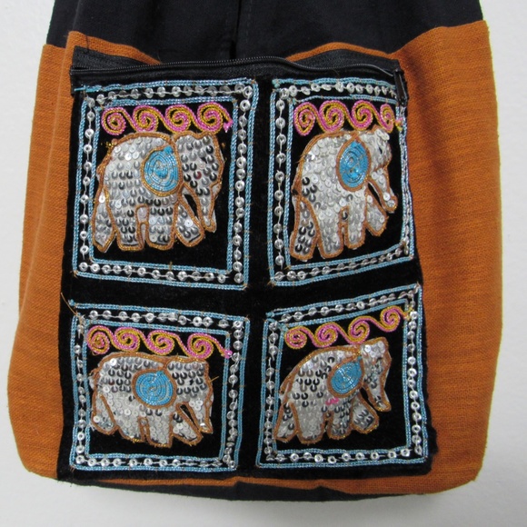 embroidered sequenced elephant accessory bag - Picture 1 of 8
